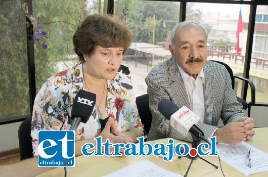 En una conferencia, el alcalde de San Felipe, Patricio Freire y la directora de Salud Municipal, Marcela Brito, confirmaron el cumplimiento de los plazos para la creación de la Farmacia Municipal.