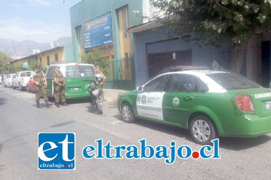 Un amplio operativo policial se registró al mediodía de ayer jueves desde calle Navarro tras una denuncia de robo al interior de un vehículo estacionado, lo que permitió la captura de un antisocial.