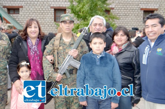 La emoción y simbolismo acompañó a los soldados conscriptos y familiares que participaron de esta connotada ceremonia.