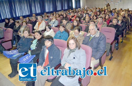 Este seminario convocó a más de cien empresarios y productores, quienes valoraron la iniciativa que busca relevar la actividad turística del sector.