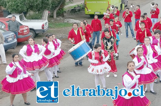 LAS MORENAS DE ACONCAGUA.- Ellas son las más bellas exponentes de nuestros bailes religiosos en el valle, fundado en septiembre de 2009.