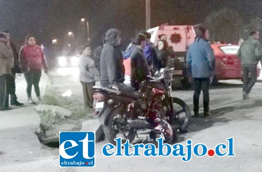 La noche del domingo aproximadamente a las 21 horas, un motorista resulta herido gravemente en Calle Larga.