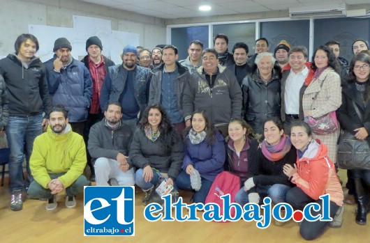 AL 100% COMPROMETIDOS.- Actores de la sociedad civil llayllaína concluyeron la reunión citada para integrar el movimiento ciudadano denominado, Trenes del Viento busca la recuperación de la Estación.