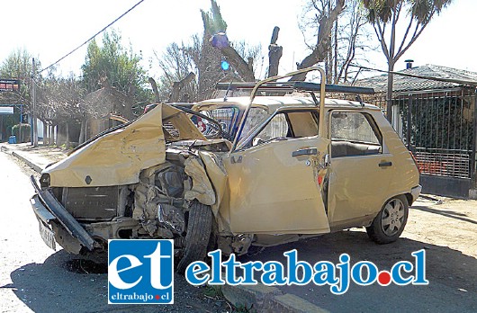 Automóvil Renault 5, patente GH 16-016 que se desplazaba de sur a norte por la Carretera San Martín.