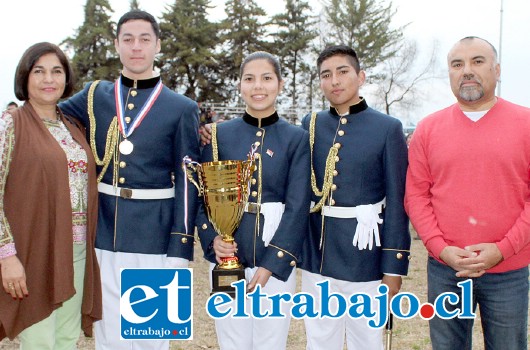 LOS CAMPEONES.- La Banda Municipal de Arauco resultó ganadora del encuentro regional de bandas del sábado.