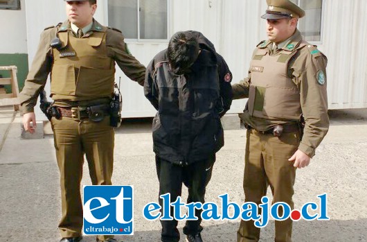 El imputado apodado ‘El Conejo’ fue detenido por Carabineros al interior de un local de juegos electrónicos en calle Cuarto Río de la comuna de Llay Llay.