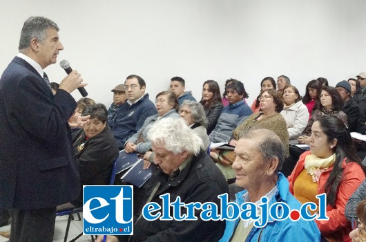 Con la asistencia de más de 100 agricultores de Llay Llay, San Felipe, Panquehue, Catemu y Santa María, la Universidad de Aconcagua realizó la primera versión de las charlas sobre control de heladas.