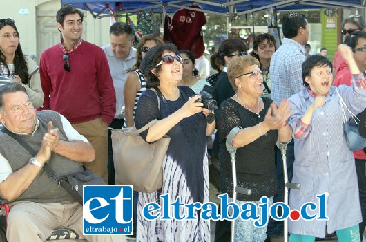 UNA NUEVA MIRADA.- Usuarios y público en general, se unieron en esta celebración especial coordinada por la Unco Discapacidad San Felipe.