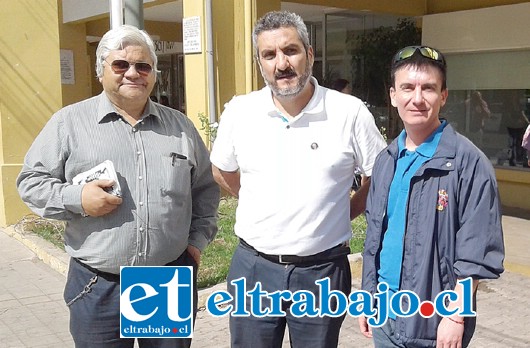 La directiva Asemuch San Felipe, encabezada por Wladimir Tapia, tesorero José Madrid y secretario Nelson Leiva.