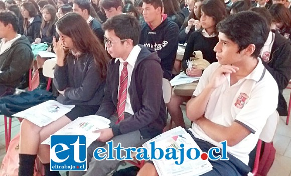 Alrededor de 350 alumnos del Liceo Mixto de San Felipe participarán como voluntarios en el censo del 19 de abril.