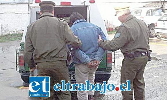 El imputado fue capturado por Carabineros de Santa María la tarde de ayer por el delito de robo con violencia. (Archivo).