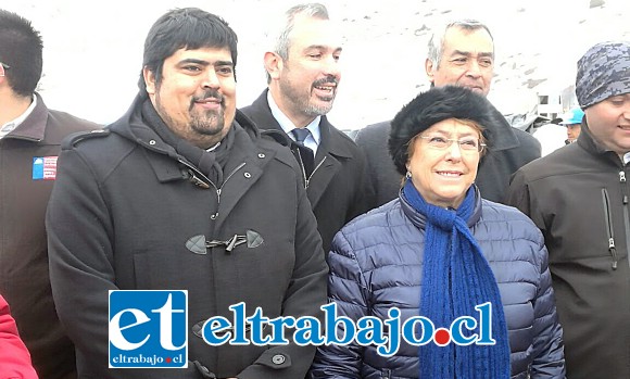 La Presidenta Michelle Bachelet encabezó la ceremonia de colocación simbólica de la primera piedra del nuevo complejo fronterizo Los Libertadores.