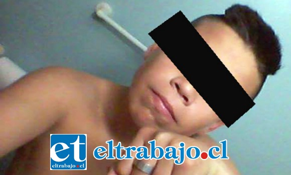 El detenido apodado ‘El Cizarro’ local de 14 años de edad, fue sorprendido por Carabineros portando un arma blanca en la población 11 de Septiembre de San Felipe.