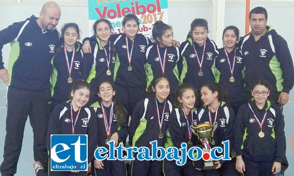 San Felipe Volley fue el mejor de la serie U12 de la fecha jugada en el polideportivo Omar Figueroa Astorga de la ciudad de Curicó.