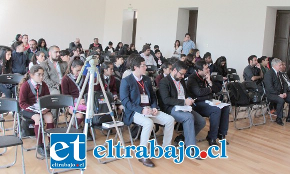 Alumnos de distintos colegios del valle participaron en el IV Congreso Provincial Escolar de Ciencia y Tecnología realizado en el Buen Pastor.