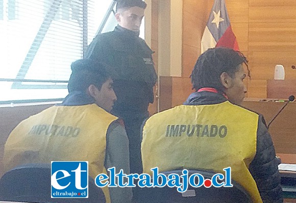 Los imputados, identificados como Carlos Eduardo Carrera Delgado (24, de Colombia) y Cristofer Alejandro Vargas Soto (18), quedaron en prisión preventiva.