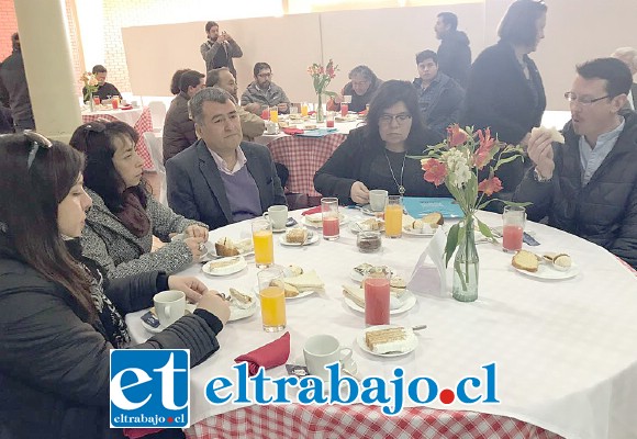 Dirigentes de la Cámara de Comercio de San Felipe realizaron el lanzamiento del nodo de oferta turística, junto a autoridades de Gobierno, Corfo y el Ministerio de Economía.