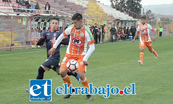 El delantero Miguel Orellana fue el jugador más peligroso en la ofensiva de Unión San Felipe.