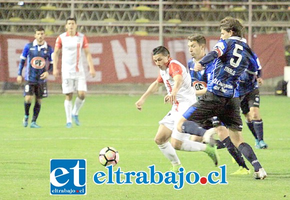 El Uní terminó sucumbiendo ante la jerarquía de un rival de primera como Huachipato.