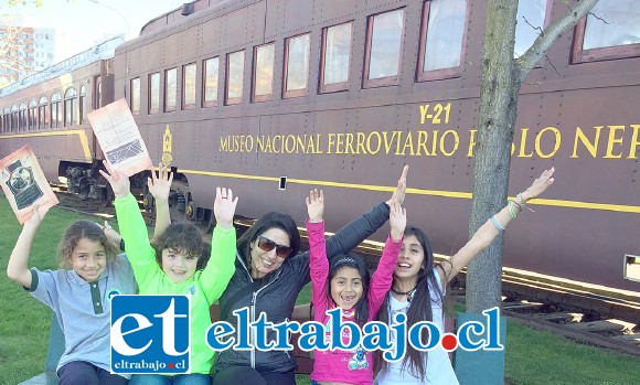 Ahora los vemos en el Museo de trenes, donde se les hizo una visita guiada que comenzó con un video documental narrado con voz original de nuestro poeta Pablo Neruda.