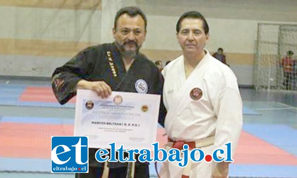 El Maestro Oscar ‘Toti’ Contreras (izq.) es el organizador de la Copa de la Hermandad, uno de los eventos de las artes marciales más importantes del país.