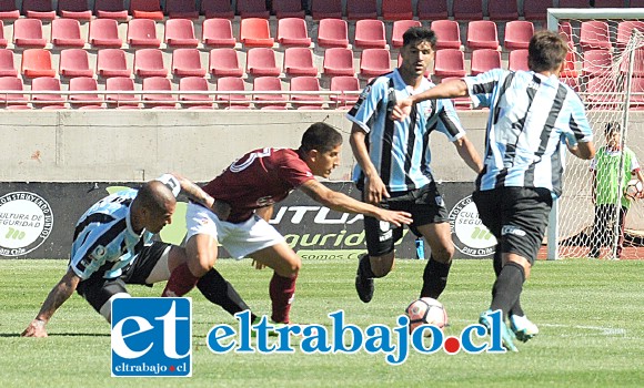 Unión San Felipe se impuso a La Serena por la cuenta mínima en el duelo disputado ayer en el Estadio La Portada. (Foto: Andrea Cantillanes Fabres).