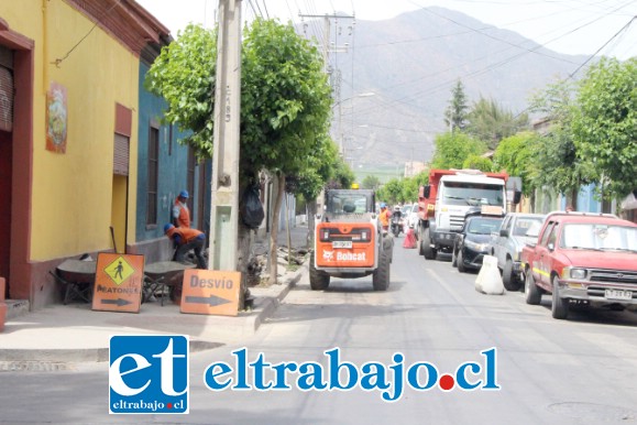 A partir de hoy el tránsito estará suspendido en calle Traslaviña, entre Santo Domingo y Chacabuco. Mañana y el viernes se suspenderán otros tramos.