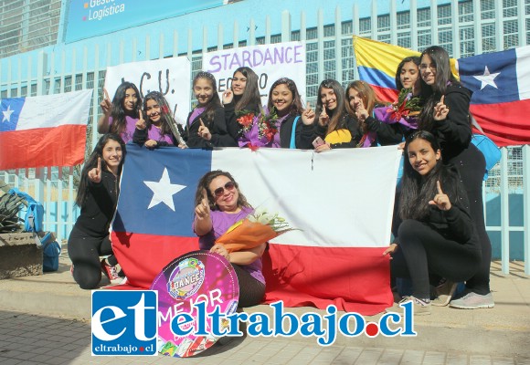 Las alumnas se quedaron con el segundo lugar de la categoría Élite, entre 17 grupos participantes; primer lugar en categoría Pompons, individual y duplas; así como mejor Coreografía extranjera.