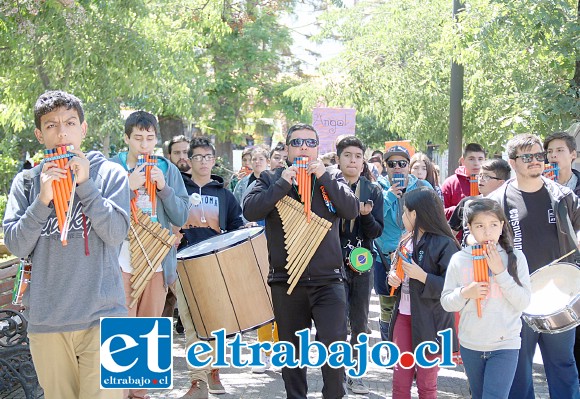 La tarde de ayer se dio por iniciado el encuentro de orquestas, las cuales se reunieron en la Plaza Prat.