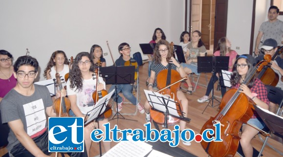 QUEDAN CUPOS.- Las clases son de lunes a sábado desde las 10:00 a las 13:000 horas, y a partir de marzo serán los viernes de 17:00 a 19:00 horas y los sábados de 9:00 a 13:00 horas