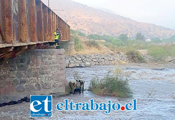 Carabineros de la Segunda Comisaría de San Felipe realizaron el rescate de un hombre de 37 años de edad quien se disponía a lanzarse a las aguas del Río Aconcagua.