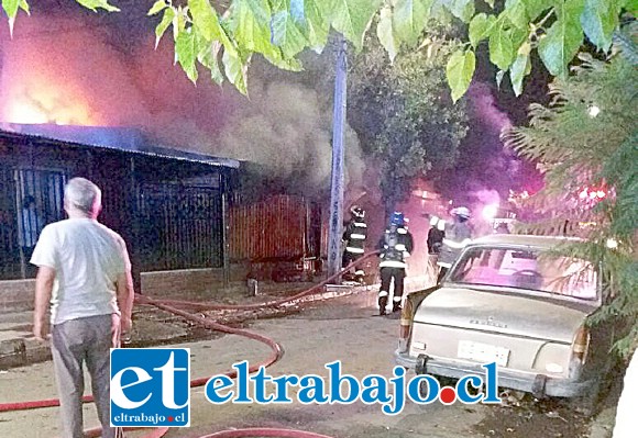 El homicidio generó consecuencias esa misma noche cuando en horas de la madrugada desconocidos incendiaron la casa de la polola del acusado del crimen, desde donde habría extraído supuestamente la escopeta recortada. (Ver información en nota inferior).