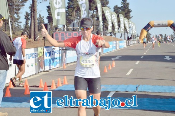 La atleta santamariana Natali Rosas, competirá mañana en la primera fecha del Climbing Tour.