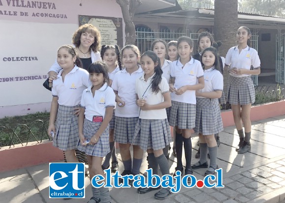 Los establecimientos con Excelencia Académica son los Liceos Corina Urbina (foto) y Bicentenario Cordillera, y las Escuelas Carmela Carvajal, José de San Martín, Almendral, Sagrado Corazón, Mateo Cokjlat y Carolina Ocampo.