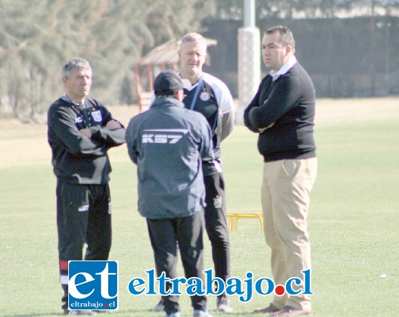 El nuevo directivo sostuvo una reunión con el cuerpo técnico que encabeza Christian Lovrincevich.