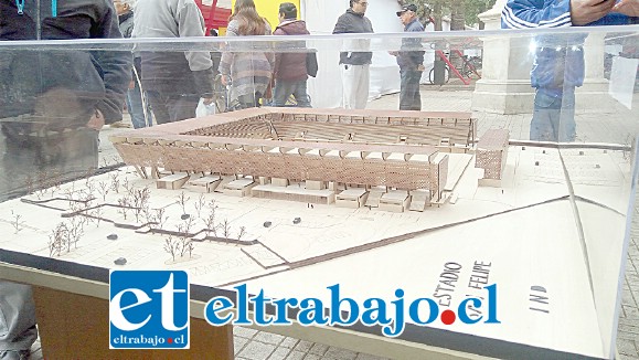 Esta es la recordada maqueta del estadio.