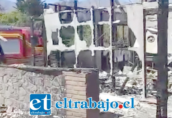 Un incendio aparentemente intencional se registró el viernes pasado en Panquehue, en una vieja casona perteneciente a una conocida familia sanfelipeña ligada a la industria conservera.