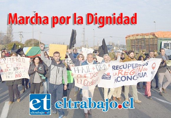 Las marchas por la dignidad realizadas en agosto surtieron un efecto solo parcial, ya que la solución planteada por las autoridades resultó totalmente confusa, no resuelve nada en lo inmediato y deja la duda sobre futuros nuevos cobros a lo largo de la ruta a la costa.