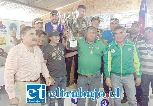 El equipo de la Asociación de Aconcagua compuesto por Marcos Lucero, Manuel Viches, Rafael Iglesias, Iván Aragón, Julio Farías, Rodrigo Artizaga, Víctor Manoli (gobernador de la provincia  de Malleco), Jean Carlos Galleguillos, Maicol Galleguillos, Juan Santander, Gonzalo Díaz (Dirigente de Angol), Iván Lucero.