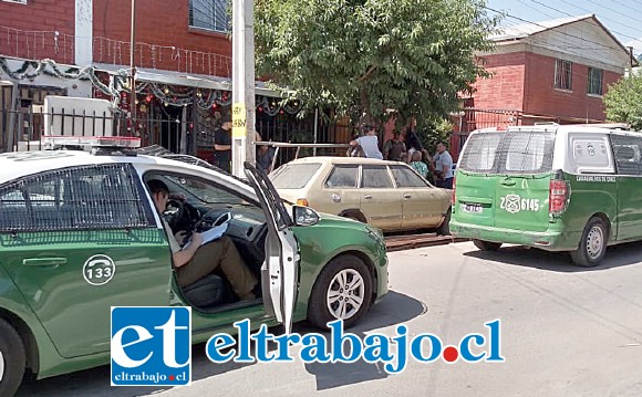 Carabineros y personal de la PDI adoptaron el procedimiento de rigor.