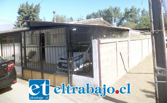 La casa de la afectada ubicada en el pasaje Alcalde Adolfo Stemann de la Población San Felipe.