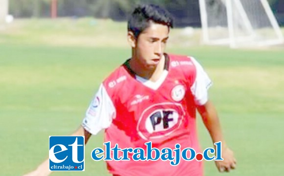 El joven futbolista es integrante de los cadetes de la Sub 17 en Unión San Felipe y jugador a préstamo en el San Luis de Quillota.