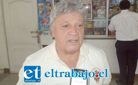 Hernán González Figari, administrador del terminal de buses San Felipe.