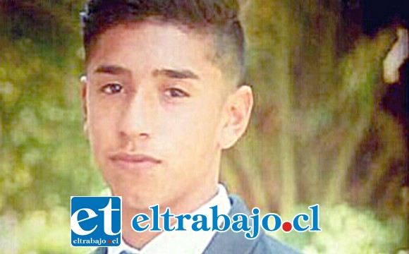 Santiago Poblete Arredondo, de 18 años de edad, se encuentra grave internado en la UCI del Hospital San Camilo tras ser atropellado este domingo.