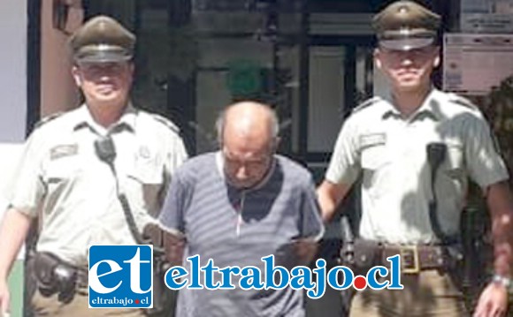 En febrero de este año, el adulto mayor fue capturado por Carabineros de Santa María tras permanecer prófugo de la justicia, siendo juzgado este lunes por tres delitos de violación.