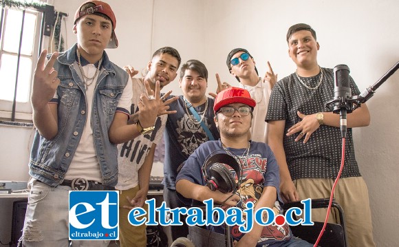 HIP HOP LOCAL.- Ellos son parte del gran grupo de músicos comunitarios de Las 4 Villas, quienes conforman la Agrupación 250 Rimas.