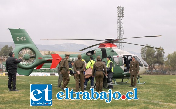 En un helicóptero de Carabineros debió ser trasladado hasta Los Andes, el arriero de 43 años que cayó a un barranco la tarde de este domingo, resultando con múltiples fracturas.