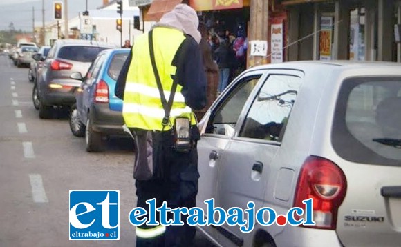 Debido a la necesidad de regular el uso del espacio público se reinstalarán los parquímetros en Llay Llay.