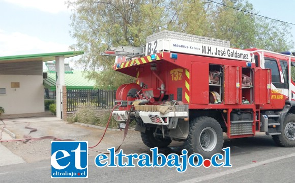 Bomberos concurrió a la emergencia ocurrida al mediodía de ayer lunes en la Posta Rural de Santa Filomena. (Fotografía: Emergencias Santa María).