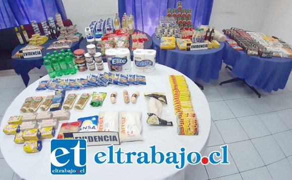 La PDI de San Felipe incautó estos productos desde el domicilio de la imputada ubicado en illa El Totoral de esta comuna, avaluado en $700.000.